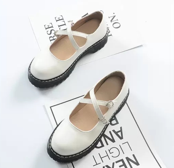 日系娃娃鞋玛丽珍鞋平底圆头小皮鞋森女复古浅...