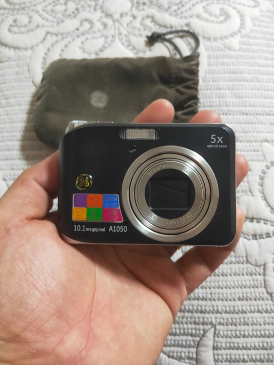 数码相机出售 实物图片实物说明原装正品 外...