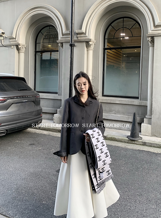 全新一次未穿，包装吊牌都在，袁嘉宜 高雅天...