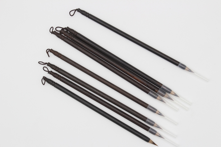 紫毫小楷   出锋1.80厘米，口径0.6...