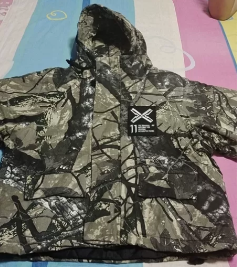 全新，男士棉服，外套，空军夹克棉服，迷彩服...