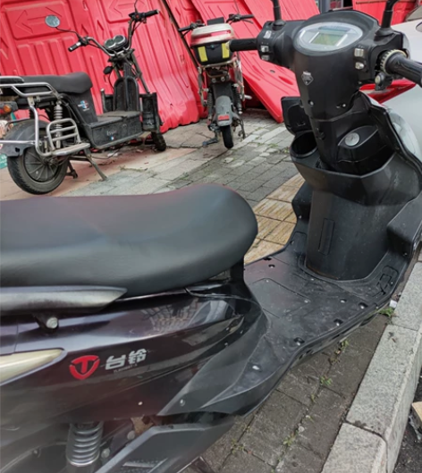 电动车台铃讯鹰低价转了 专卖店购不久都好的...