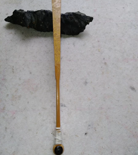 苏州竹刻名家张贤作品 留青十八罗汉 扇骨是...