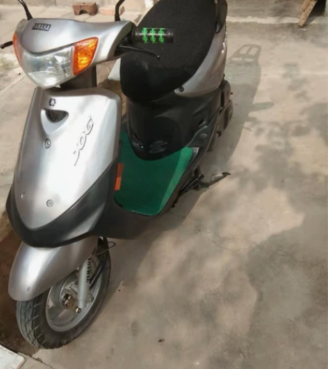 雅马哈巧格踏板摩托车，成如图所示，动力小王...