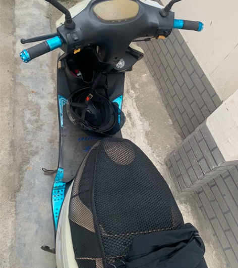 个人一手雅马哈摩托车，发票合格证找不到了，...