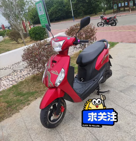 个人二手摩托车一台红色低价转让,雅马哈发动...