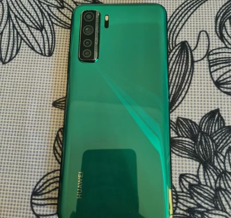 自用华为nova7se  8+128  5...