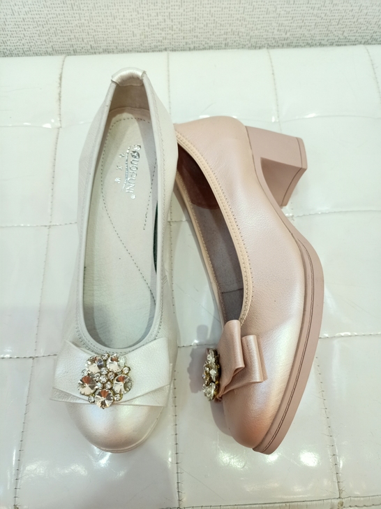 全皮女鞋,35-39码,本市可来店选购