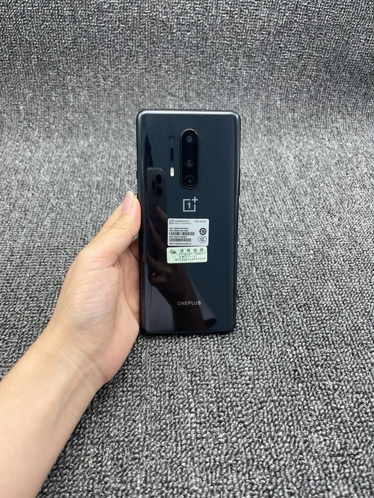 一加8pro 5G版12+256G 成色9...