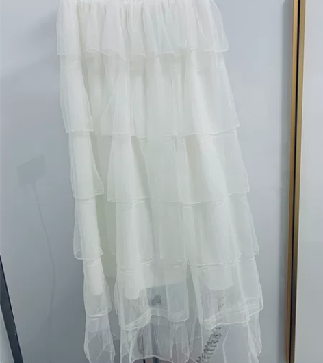 仙女蛋糕裙半身裙白月光百搭，冬天搭毛衣，夏...