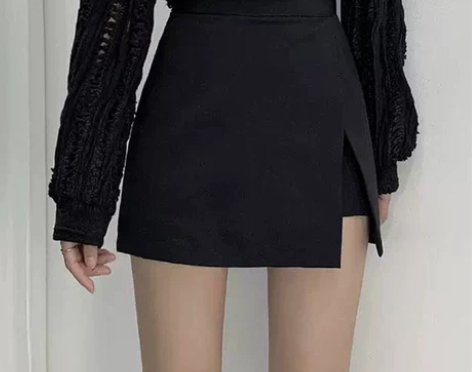 半身裙 感兴趣的话点“我想要”和我私聊吧～