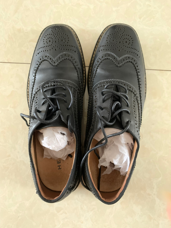 9成新，荷瑞列斯布洛克男鞋39（245mm...