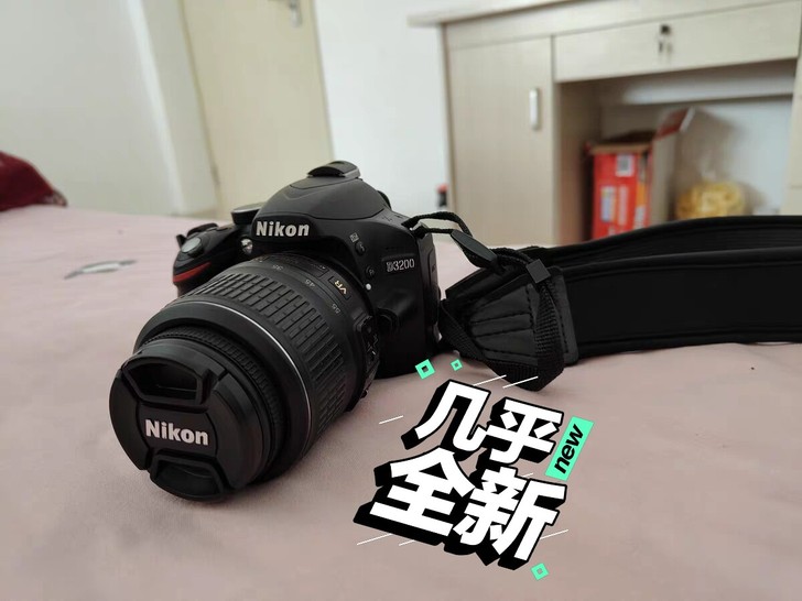 大学参加摄影社团买的,毕业工作就没时间玩了...
