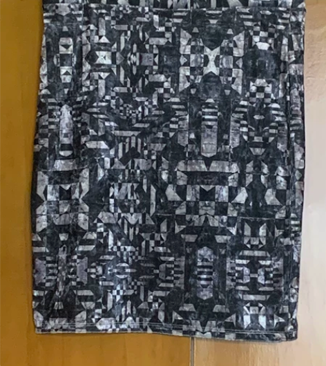 快时尚  花色 短裙 1.红色短裙：品牌：...