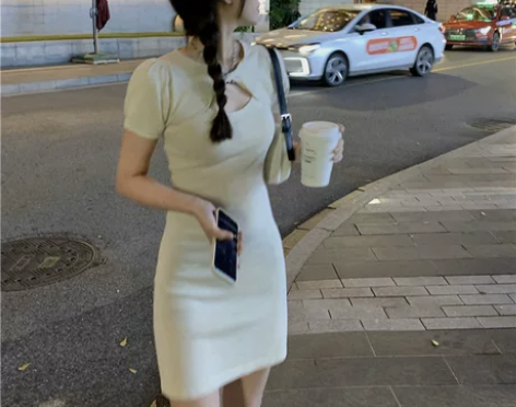 性感连衣裙女夏季法式赫本风辣妹裙子2022...