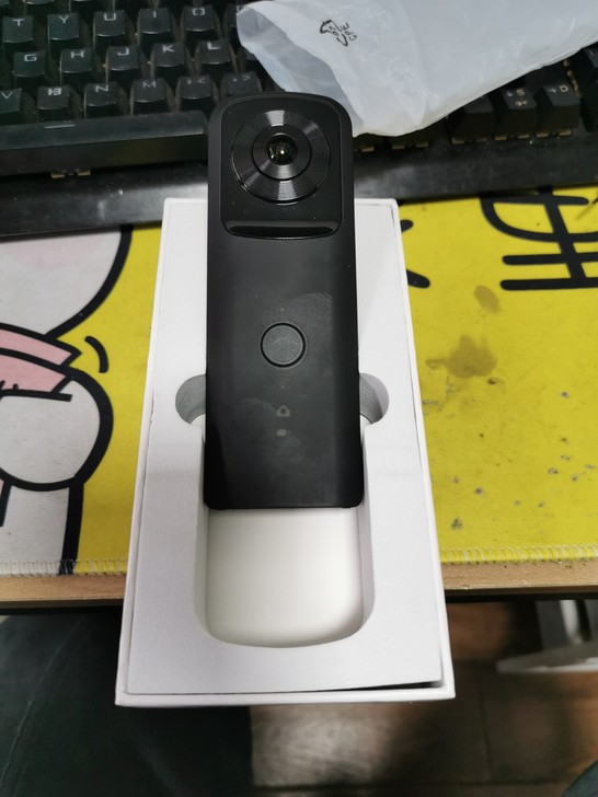 闲置全景相机,配件都在,功能正常能够连接a...