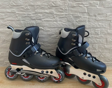 旱冰鞋 溜冰鞋 轮滑鞋 直排轮 38码 平...
