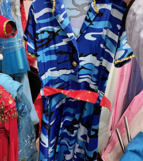 定做的多套.一套50出细节看图还有配短裤海...