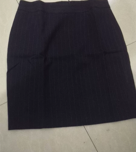 全新西装短裙S码，腰围68裙长42，蓝色条...
