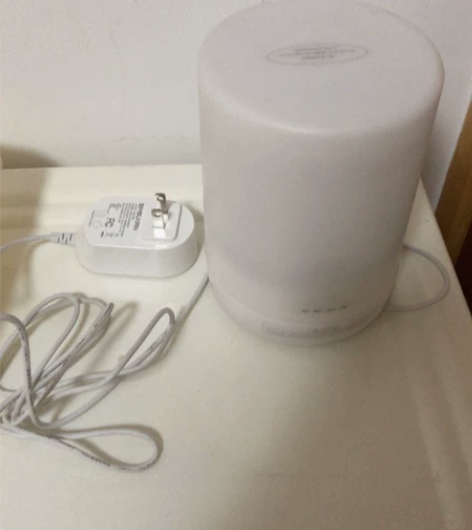 熏香加湿器，8成新，限自提 感兴趣的话点“...