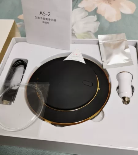 非常实用的车载熏香净化器，朋友送的，自己车...