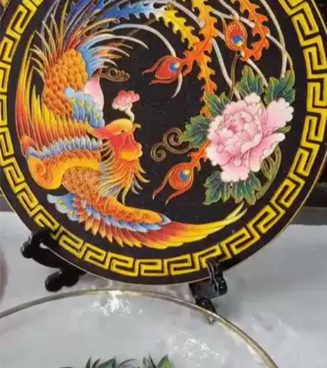 景泰蓝工艺画，凤凰 感兴趣的话点“我想要”...