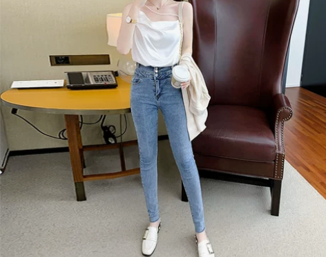 小吊带上衣夏外穿女美背背心网红爆款西服内搭...