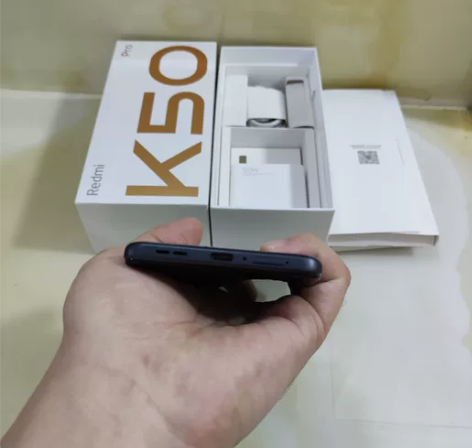 出自用红米k50 pro 12+256G，...