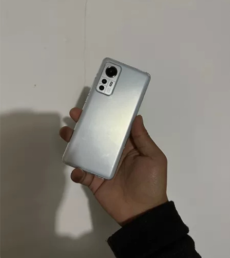 小米12s，8+256，白色，激活一天跟新...