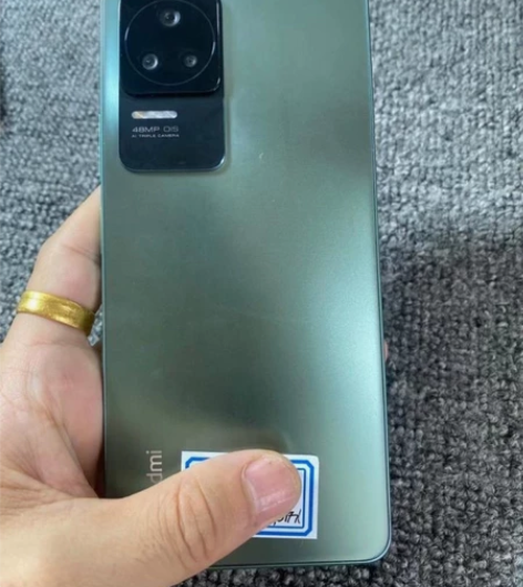 红米k40s 8+128 骁龙870处理器...