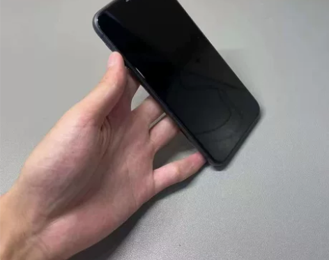 苹果11国行 64g 整机99新 全原无修...