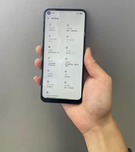 OPPO A32 4?128G 后盖正常使...