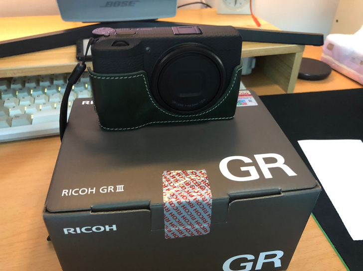 理光gr3 箱说全 快门不多应该只有200...