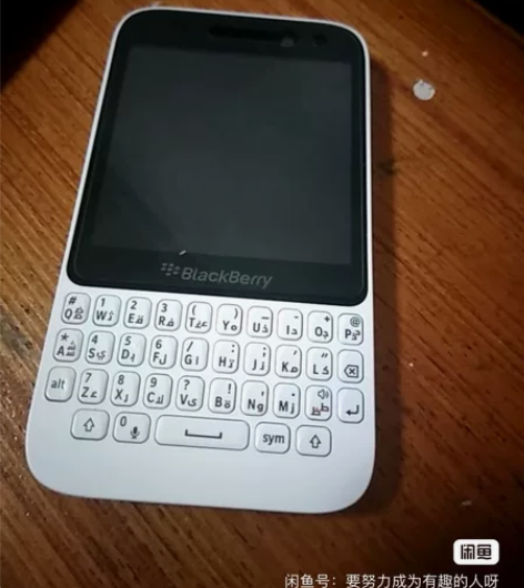 黑莓q5白色（裸机），亚太版，移动2g联通...