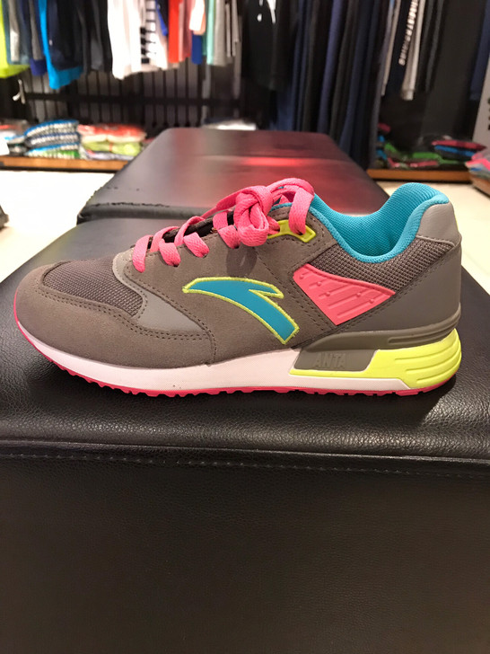 安踏正品女款运动鞋安踏正品女款运动鞋,实体...