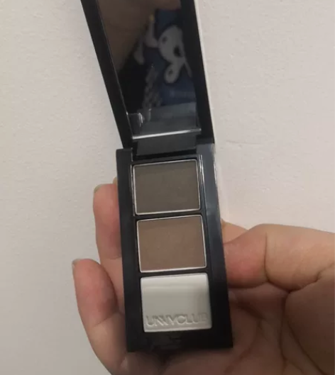 无盒无塑封，unny眉粉，三色都有，有大批...