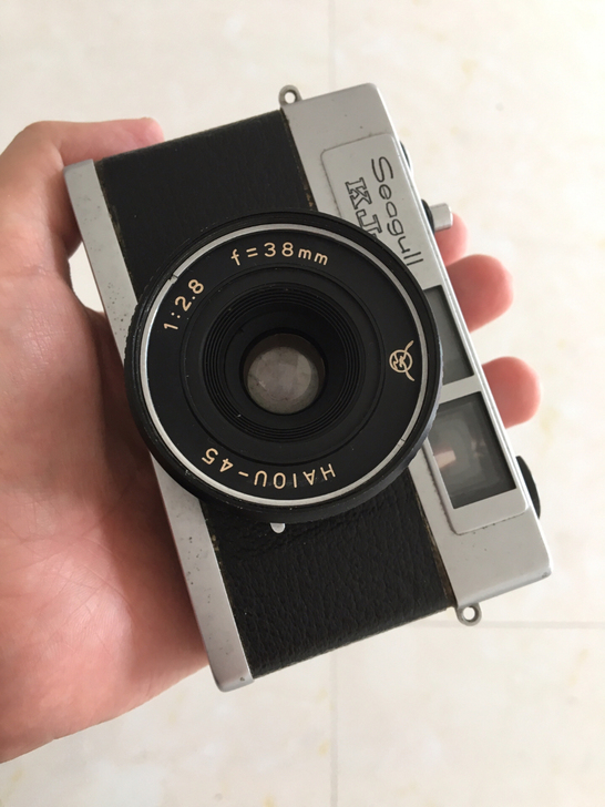 海鸥kj1胶卷相机，因为很小巧把玩了几年现...