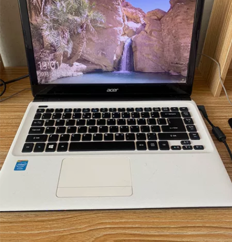 出一台笔记本宏基AspireE1-432 ...