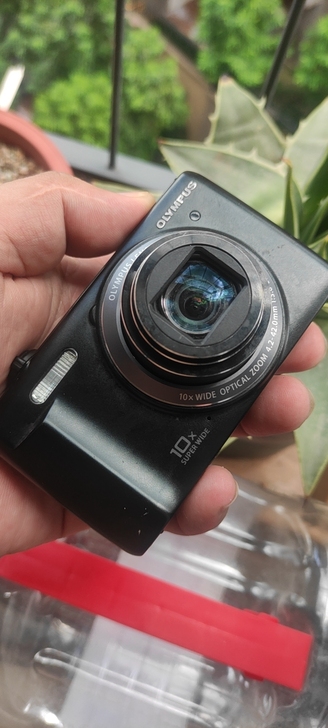 奥林巴斯，镜头有点霉，但不影响出图