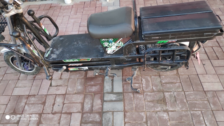 载重王闲置，48v32A电池，八成新，有意...