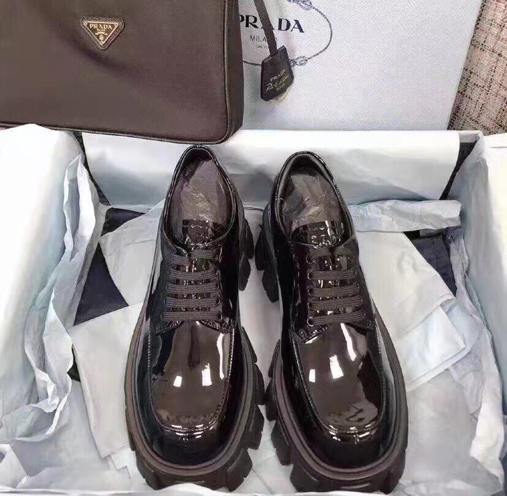 小皮鞋 松糕鞋 128包邮全新 不退不换