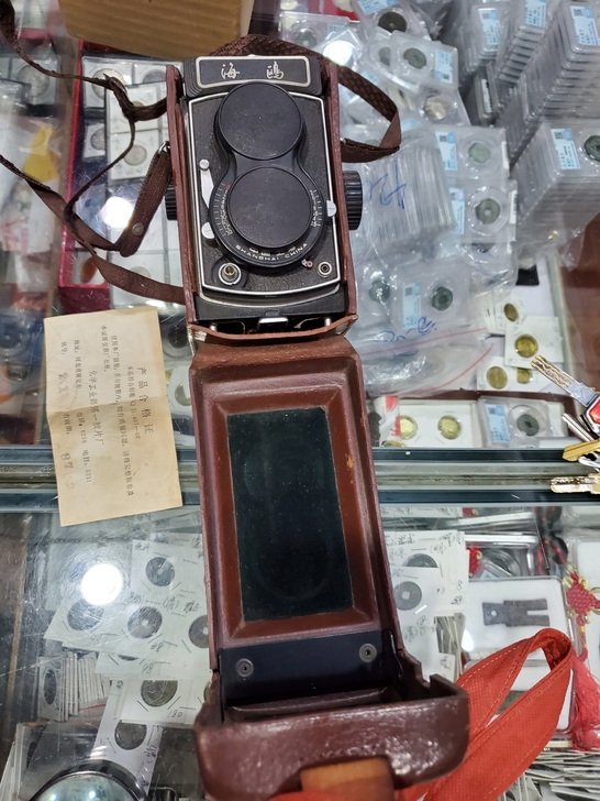 120海欧80年代的老相机，品相好。