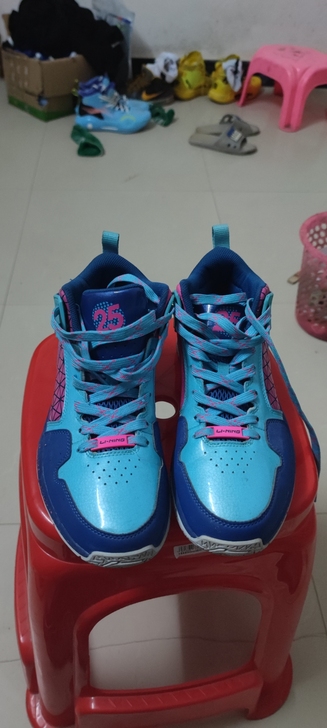 李宁小强，42码，闲置，出给有需要的朋友，...