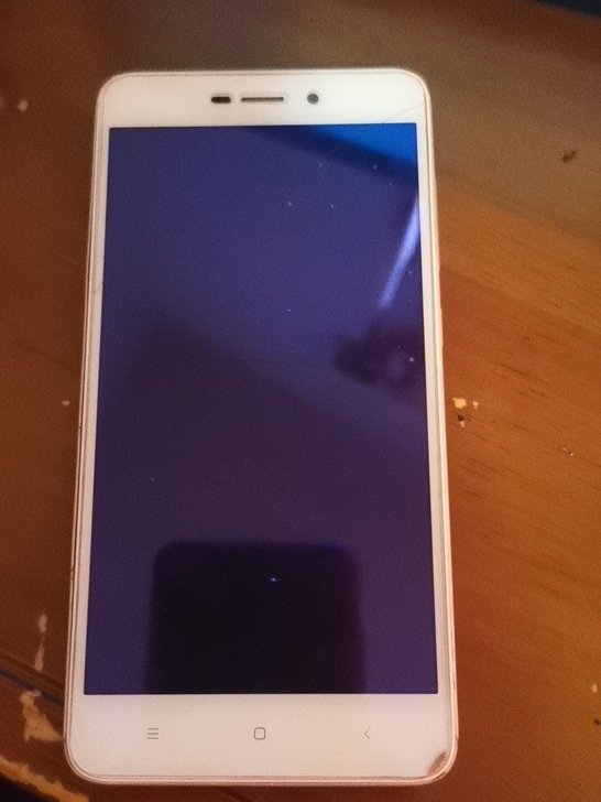 9成新!红米手机4A 5英寸高清屏幕 ...