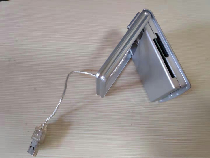 惠普读卡器，好使的，自提，外地购买，邮费先...