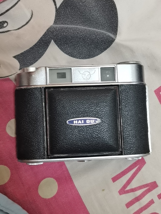 海鸥203相机,有一个胶卷,不知道好不好用...