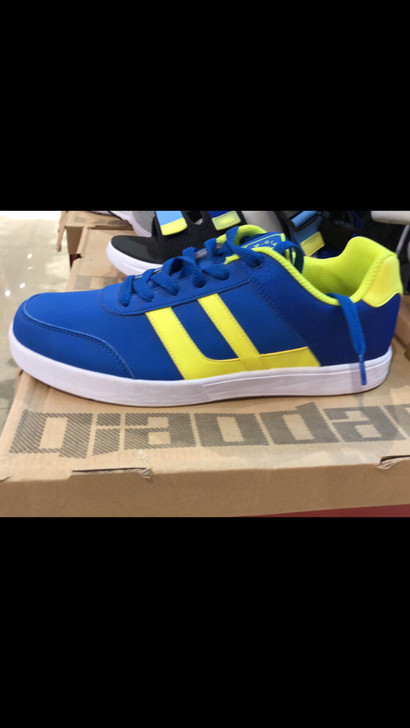 乔丹休闲鞋，仅剩44.45