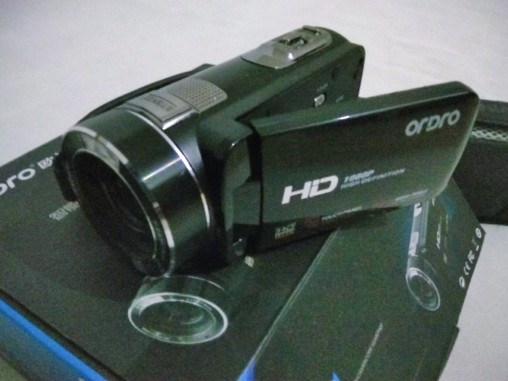 国行高清DV摄像机送三脚架清仓不退100%...