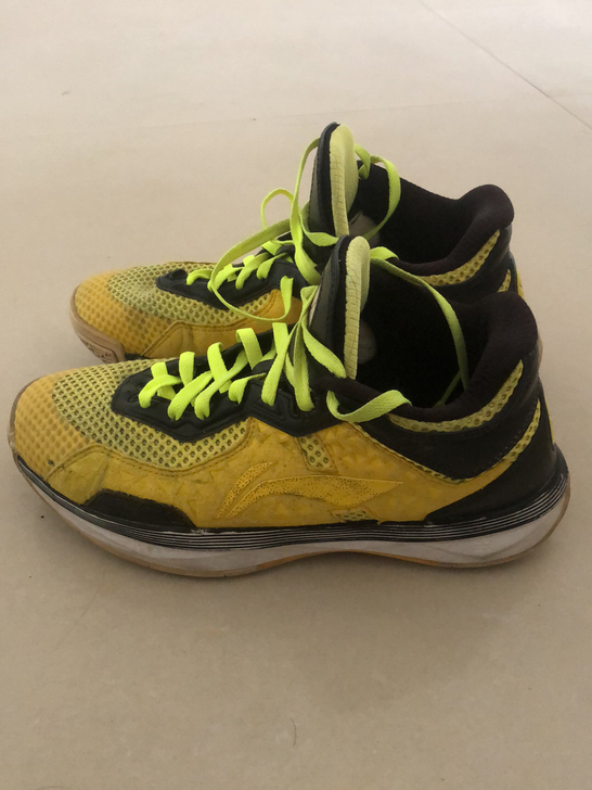 全城4,42码,没什么可描述的一分价钱一分...