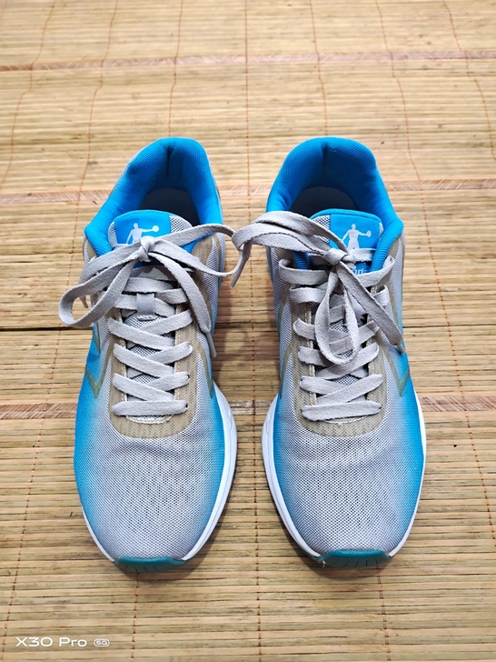 乔丹 42.5码 运动鞋